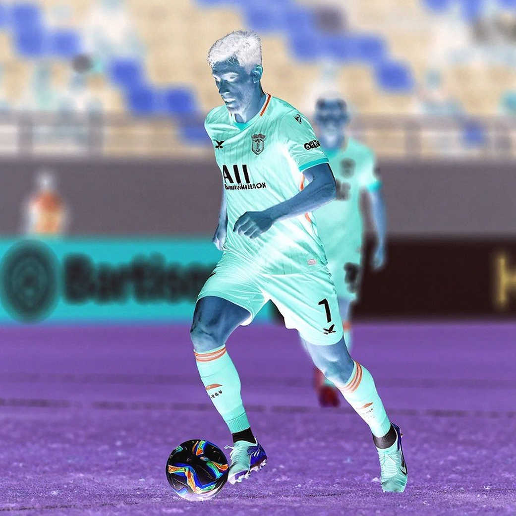 V-League và cú tắc bóng không ai dạy: Văn hóa bóng đá bắt đầu từ ghế huấn luyện viên trẻ