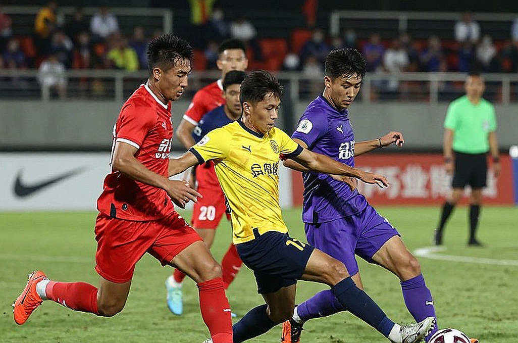 Từ Mỹ Đình đến Rajamangala: bóng đá Việt Nam đang đọc sai tấm bản đồ Từ Mỹ Đình đến Rajamangala: bóng đá Việt Nam đang đọc sai tấm bản đồ
