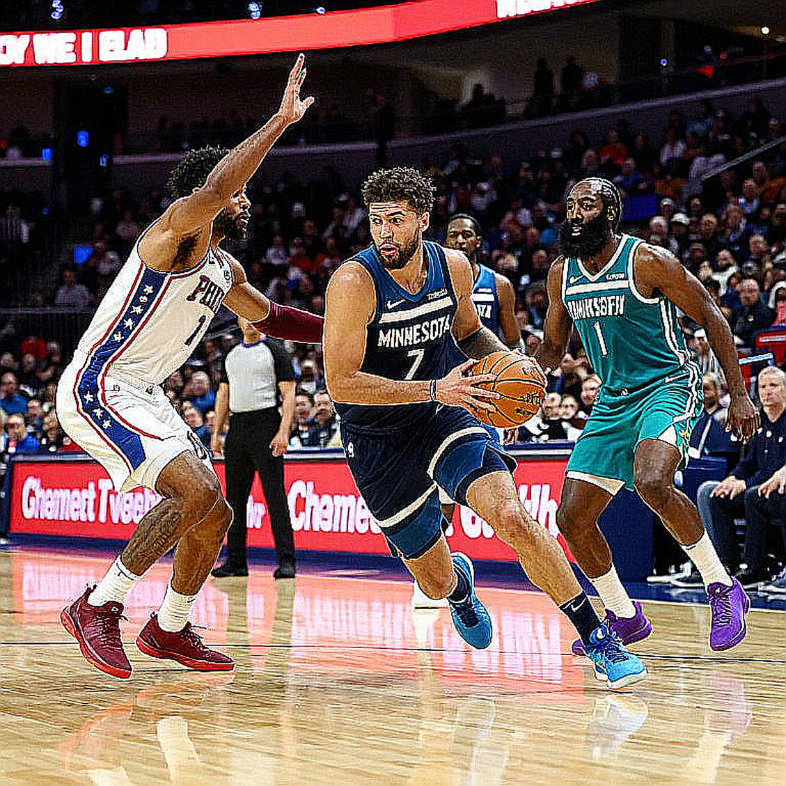 Kevin Durant từ chối giảm phút: Khi tuổi 37 mặc cả với một mùa giải