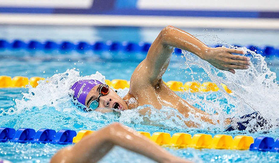 Bể bơi trong sân vận động và cửa sổ 18 tháng: cách USA Swimming vẽ lại đường đua đến LA28