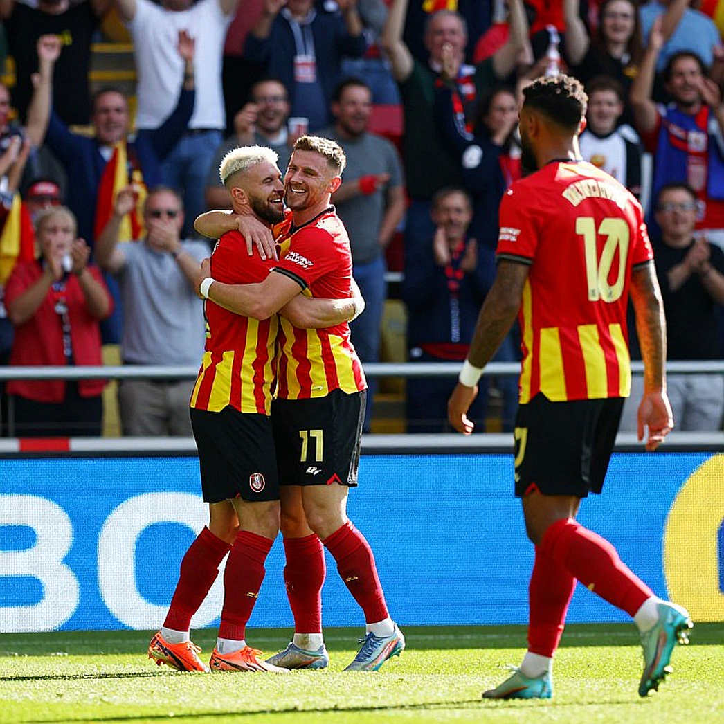 Toàn cảnh bóng đá Việt Nam: V.League 1, đội tuyển quốc gia và cuộc đua dữ liệu hóa