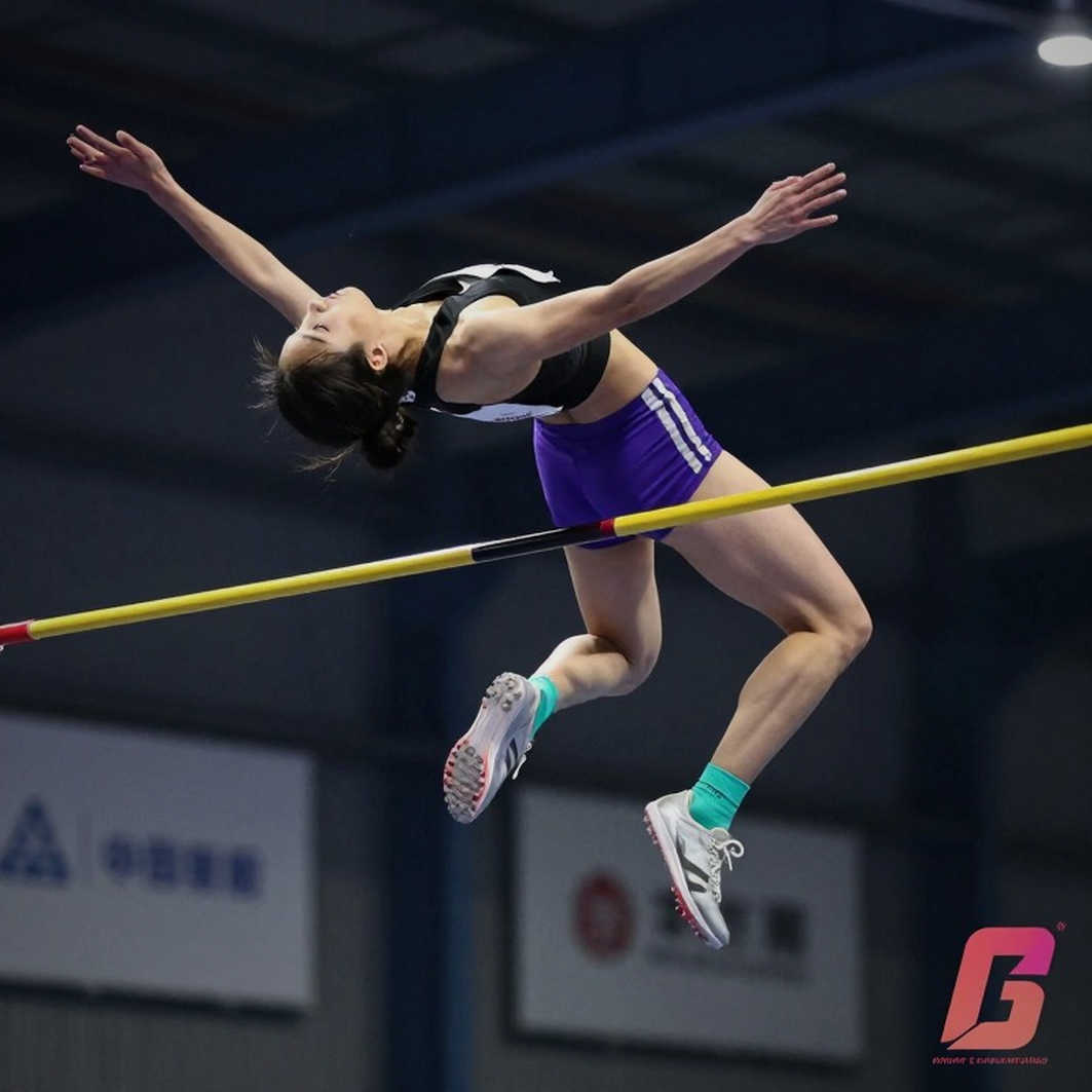 Amy Hunt và 22,16 giây: Khi đường chạy thì thầm một mùa giải vĩ đại Amy Hunt và 22,16 giây: Khi đường chạy thì thầm một mùa giải vĩ đại