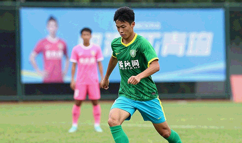 CBF cắt hạn ngạch ngoại binh xuống 5 suất: Brazil siết lại dòng tiền đào tạo CBF cắt hạn ngạch ngoại binh xuống 5 suất: Brazil siết lại dòng tiền đào tạo