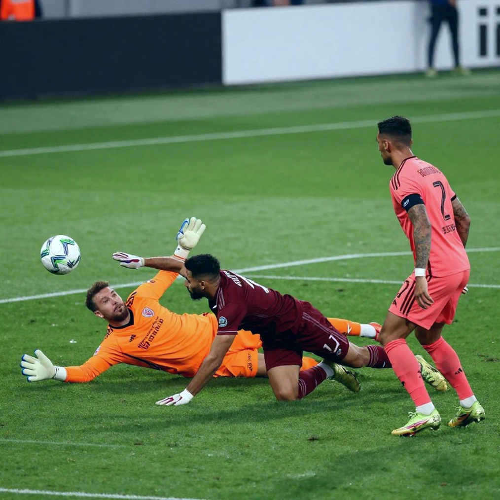 Manchester United và bài toán Emery: ghế nóng, quyền lực và cái giá của sự vội vã