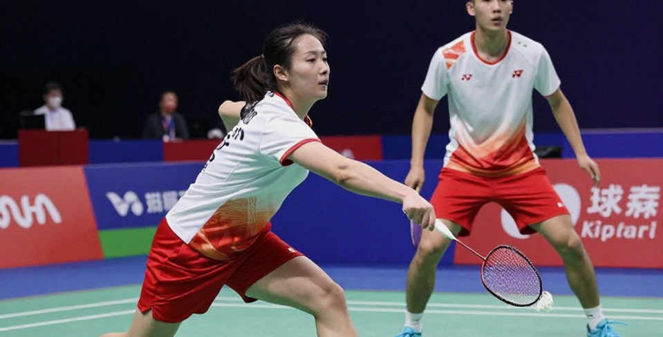 Khi mọi ô dữ liệu đều trống: cầu lông và cái bẫy của bản tin không nguồn Khi mọi ô dữ liệu đều trống: cầu lông và cái bẫy của bản tin không nguồn