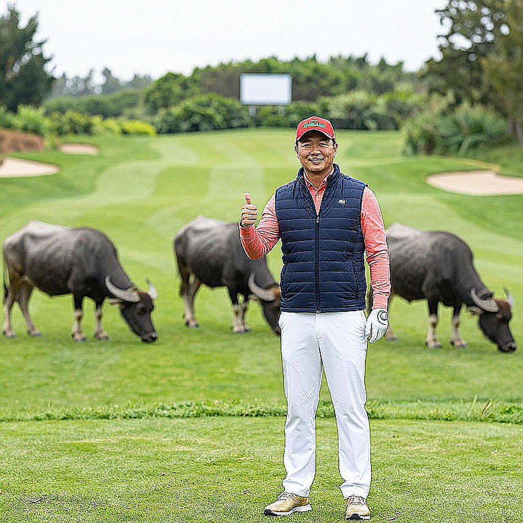 Sân golf Nhật Bản đang thì thầm điều gì? Từ những fairway vắng lặng đến cú đánh làm thay đổi cả một thế hệ Sân golf Nhật Bản đang thì thầm điều gì? Từ những fairway vắng lặng đến cú đánh làm thay đổi cả một thế hệ