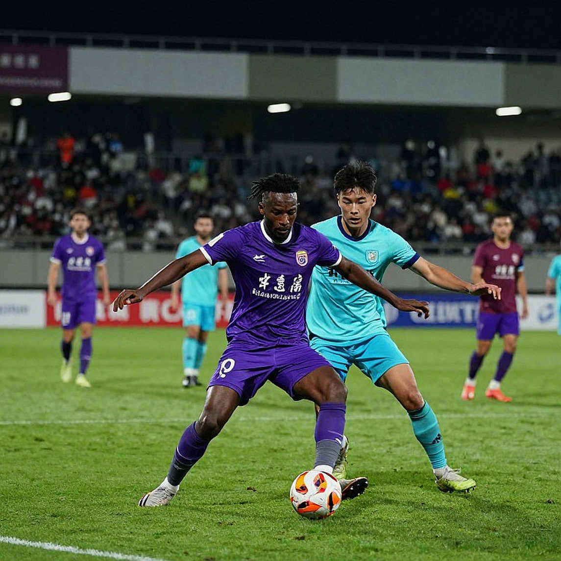 Sunderland đặt cược 33,7 triệu USD vào một canh bạc mang tên Fofana: Điên rồ hay thiên tài? Sunderland đặt cược 33,7 triệu USD vào một canh bạc mang tên Fofana: Điên rồ hay thiên tài?