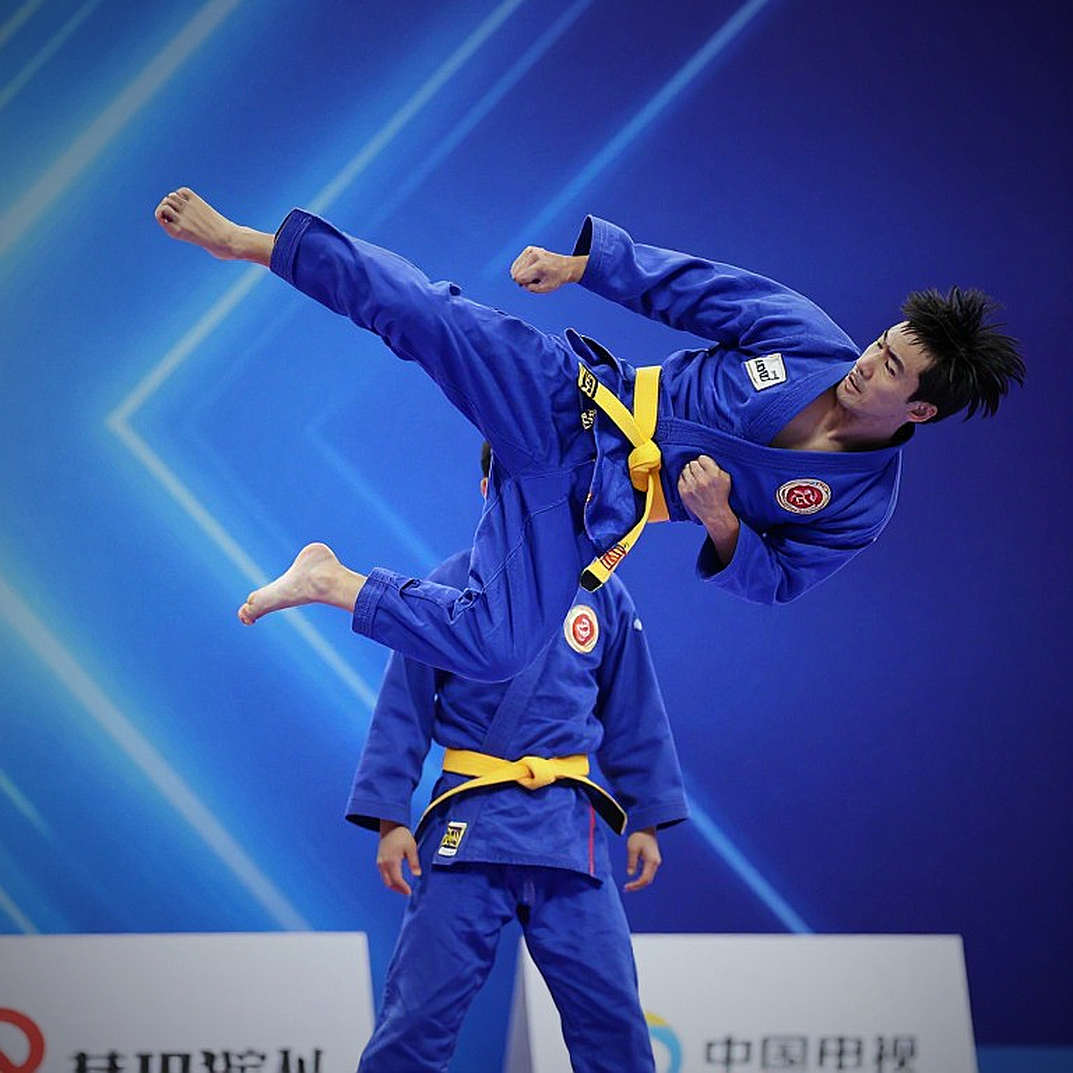 Tấm bạc karate của Trần Thị Cẩm Tú: trận 0-6 và ngã rẽ -59kg