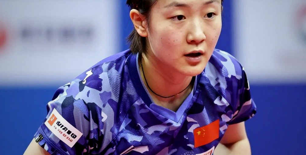 Lowri Hurd: Cô gái 18 tuổi đang viết lại quy tắc bóng bàn Para xứ Wales Lowri Hurd: Cô gái 18 tuổi đang viết lại quy tắc bóng bàn Para xứ Wales