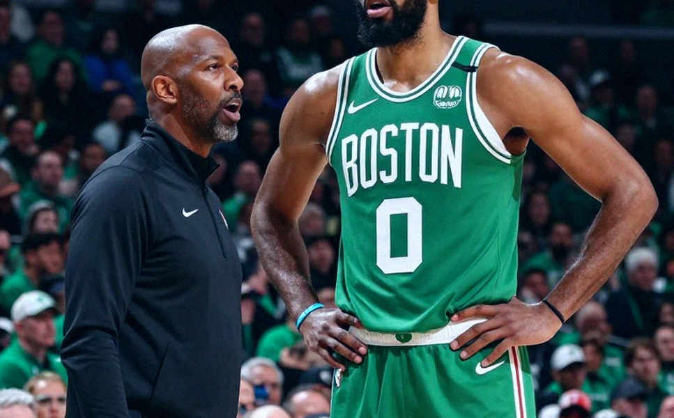 Kawhi về Toronto: Món nợ hoài niệm hay canh bạc tàn nhẫn? Kawhi về Toronto: Món nợ hoài niệm hay canh bạc tàn nhẫn?