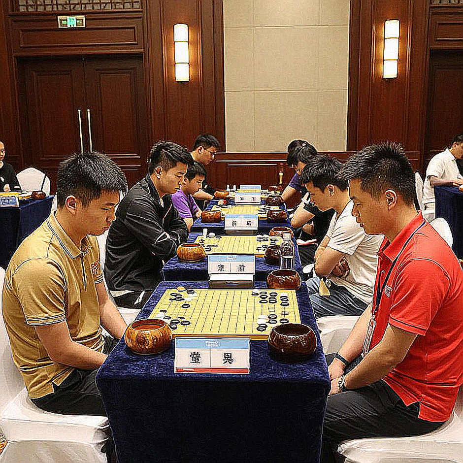GCL 2026: Nepomniachtchi gives Carlsen a scare before beating Sindarov on the clock GCL 2026: Nepomniachtchi gives Carlsen a scare before beating Sindarov on the clock