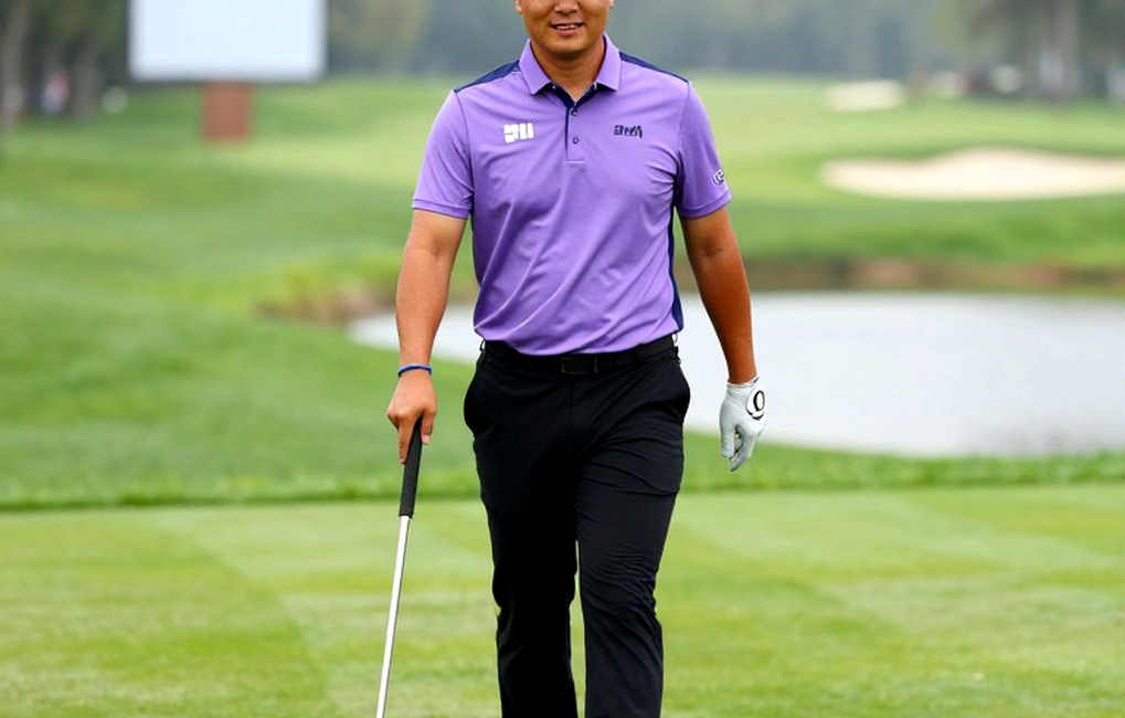 Todd Clements khởi đầu ấn tượng tại Omega European Masters: 64 gậy, kém ngôi đầu 1 gậy